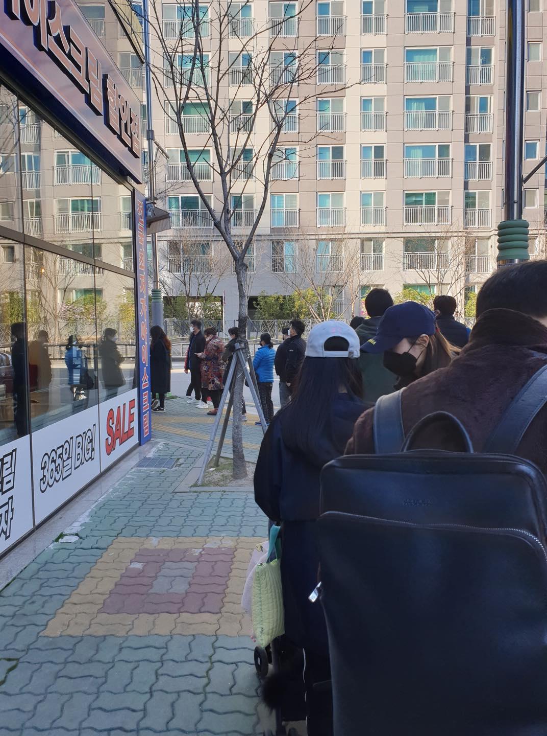 Masks are being used as currency in Korea. 3 masks for a bowl of haejangguk and 5 for a hair cut!