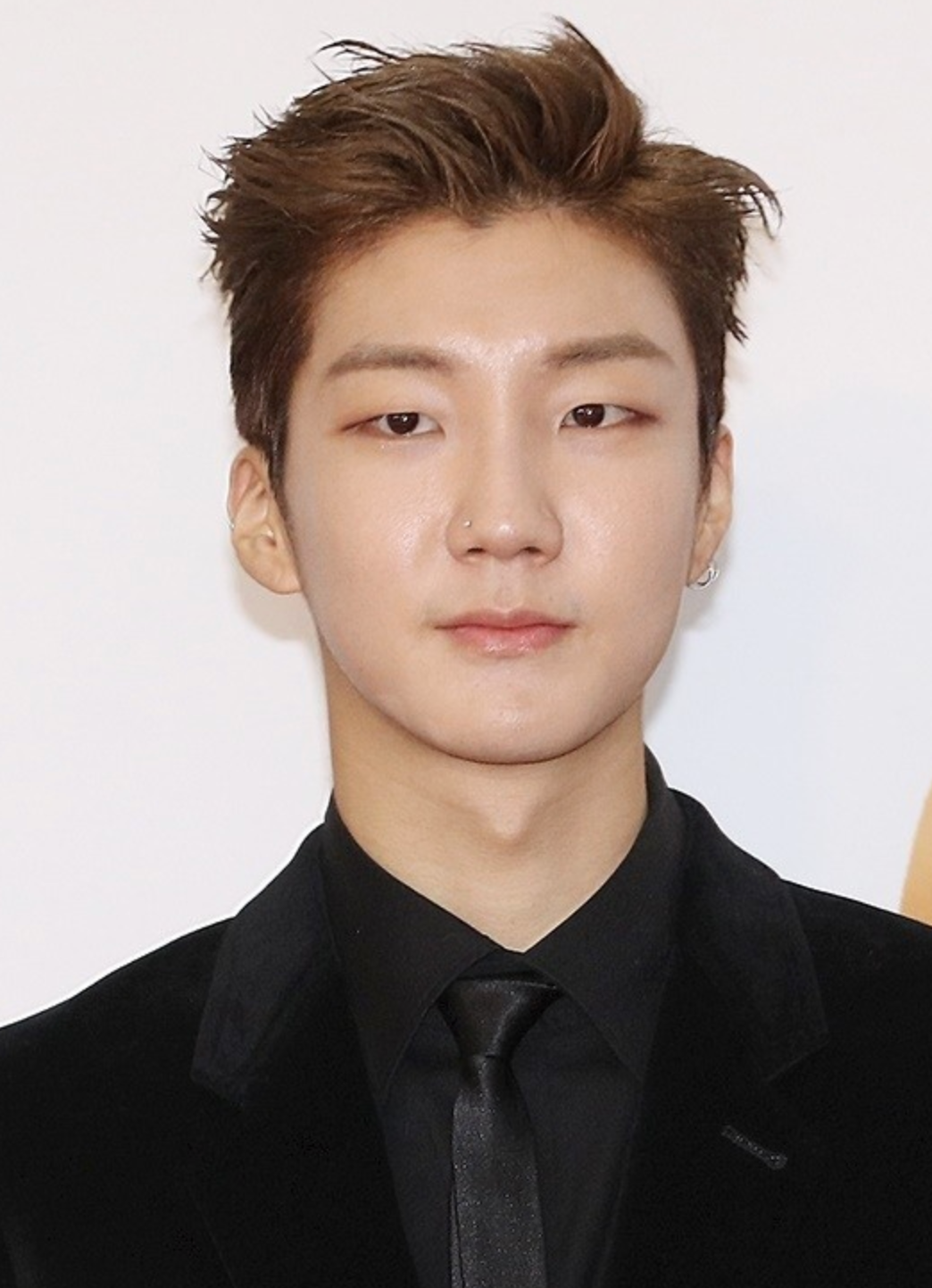 K-Entertainment Weekly | April 17, 2025 Lee Min-Ho and Kim Go-Eun on a New Drama, Jo Jung-suk