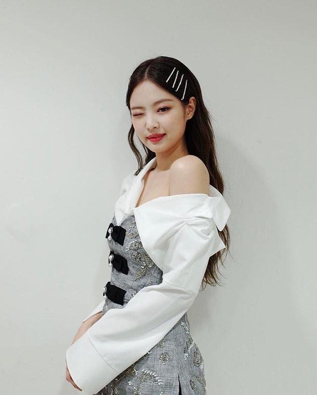 แฟชั่นกิ๊บติดผมยังคงอิน! ตามไปดูไอดอลที่ติดกิ๊บออกมาแล้วปังสุดๆ ชนิดที่สาวเกาหลีถึงกับเอาไปติดตาม