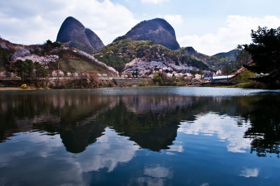 全州ツアー、馬耳山(マイサン)&全州韓屋村ツアー、韓国ツアー、韓国旅行、韓国観光、韓国自然、韓国人気スポット、韓国名所、馬耳山、マイサン、全州韓屋村、韓国ドラマ、韓国映画、いとしのスヨン、国家代表、男が愛する時、ハンボク、韓国人ハンボク、ハンボク体験、韓服レンタル、可愛い韓服、韓服男、ハンボクナム、韓国自然、チョンジュ、