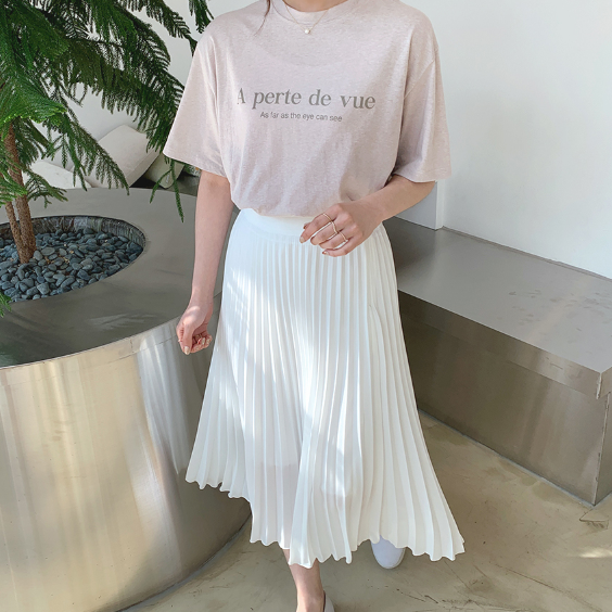 เทรนแฟชั่นเกาหลี ประจำฤดูใบไม้ผลิปี 2025 ทั้งเทรนเสื้อผ้าและรองเท้ายอดฮิตของเหล่าวัยรุ่นเกาหลี 