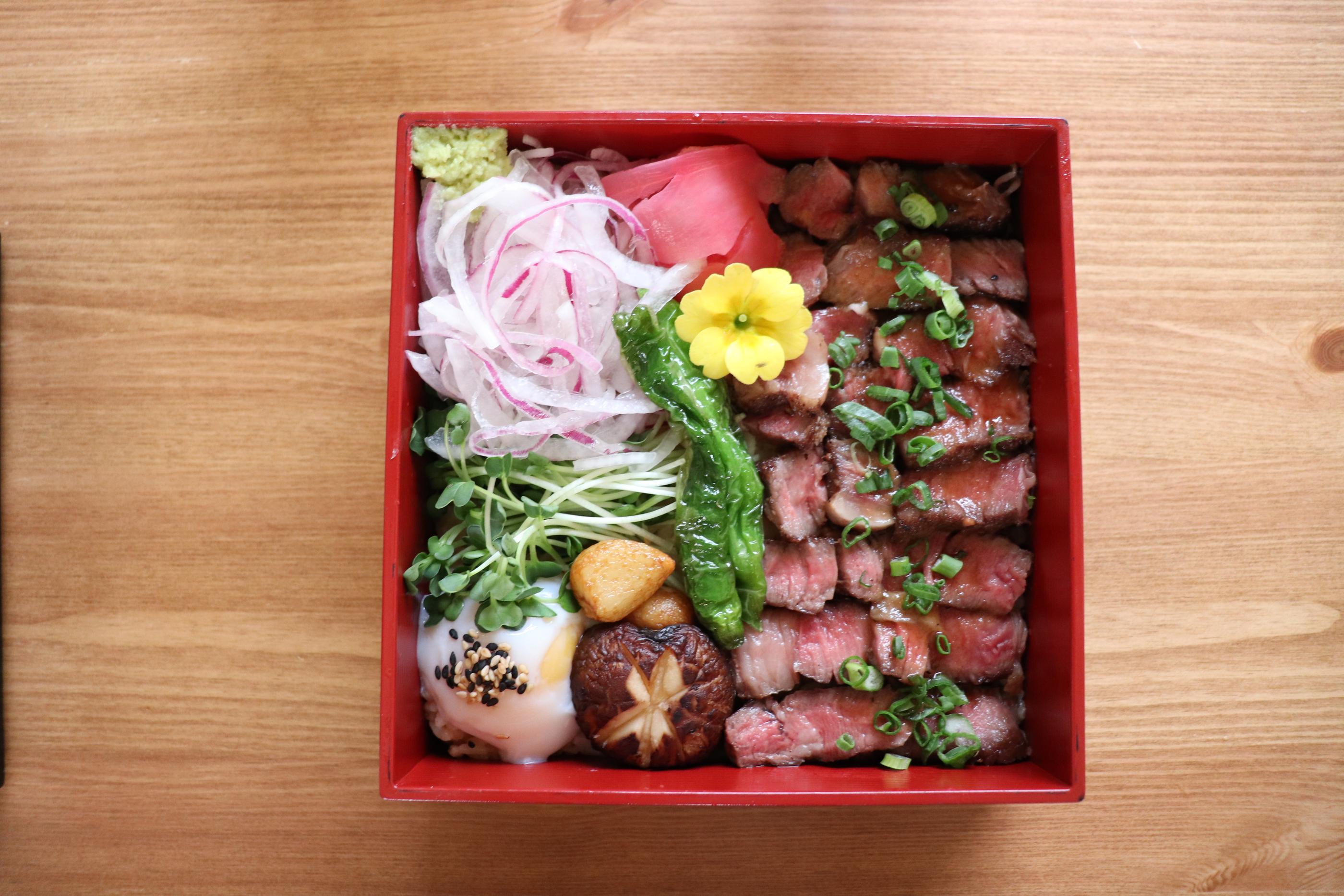 Oncheonjib | Ikseondong Amidst Ikseondong there lies a little Japan