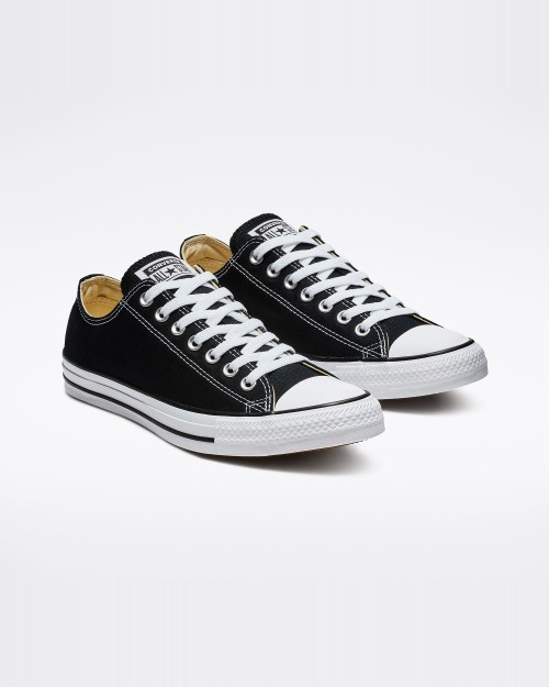 เดินไปไหนก็เห็นแต่คู่รักใส่รองเท้าคู่กัน! อย่าไปยอม...จัดมาใส่ซักคู่กับแฟน ไม่มีแฟนละก็ ใส่คู่กับเพื่อนซิรออะไร~