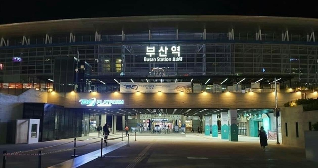 nam thiếu niên mắc corona đi club ở busan, hàn quốc