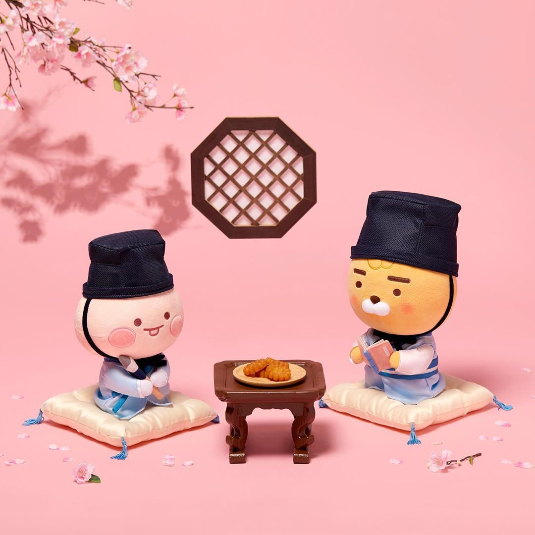 カカオトーク、カカオフレンズ、ライアン、春の新商品、2025春、韓国、ピーチ、全州限定カカオフレンズ、カカオコラボ、カカオ文房具、韓国旅行、韓国お土産、全州限定、儒教シリーズ、ハノク、韓屋、孔子、オンラインストア、カカオマスク、カトク