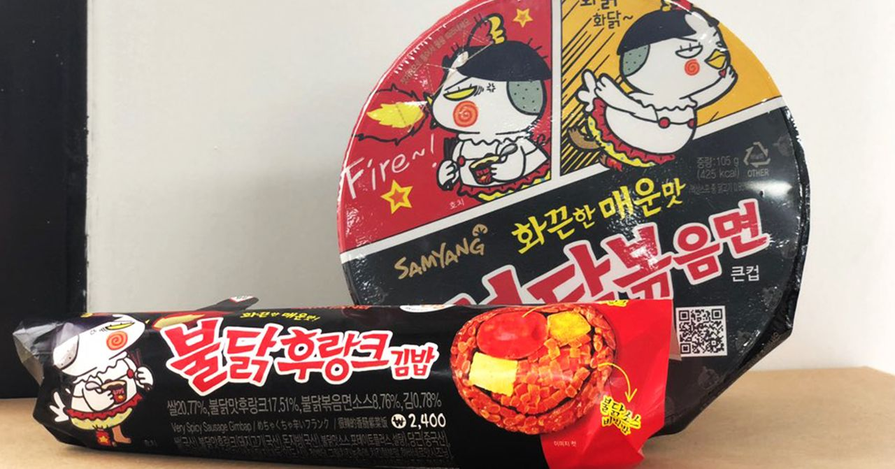 ISAAC吐司的甜醬與辣雞醬的新組合，為顧客提供全新的味覺體驗。圖片展示了豐富多層次的吐司夾，帶著甜辣的完美融合風味。