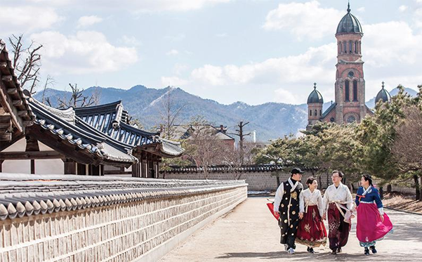 全州ツアー、馬耳山(マイサン)&全州韓屋村ツアー、韓国ツアー、韓国旅行、韓国観光、韓国自然、韓国人気スポット、韓国名所、馬耳山、マイサン、全州韓屋村、韓国ドラマ、韓国映画、いとしのスヨン、国家代表、男が愛する時、ハンボク、韓国人ハンボク、ハンボク体験、韓服レンタル、可愛い韓服、韓服男、ハンボクナム、韓国自然、チョンジュ、