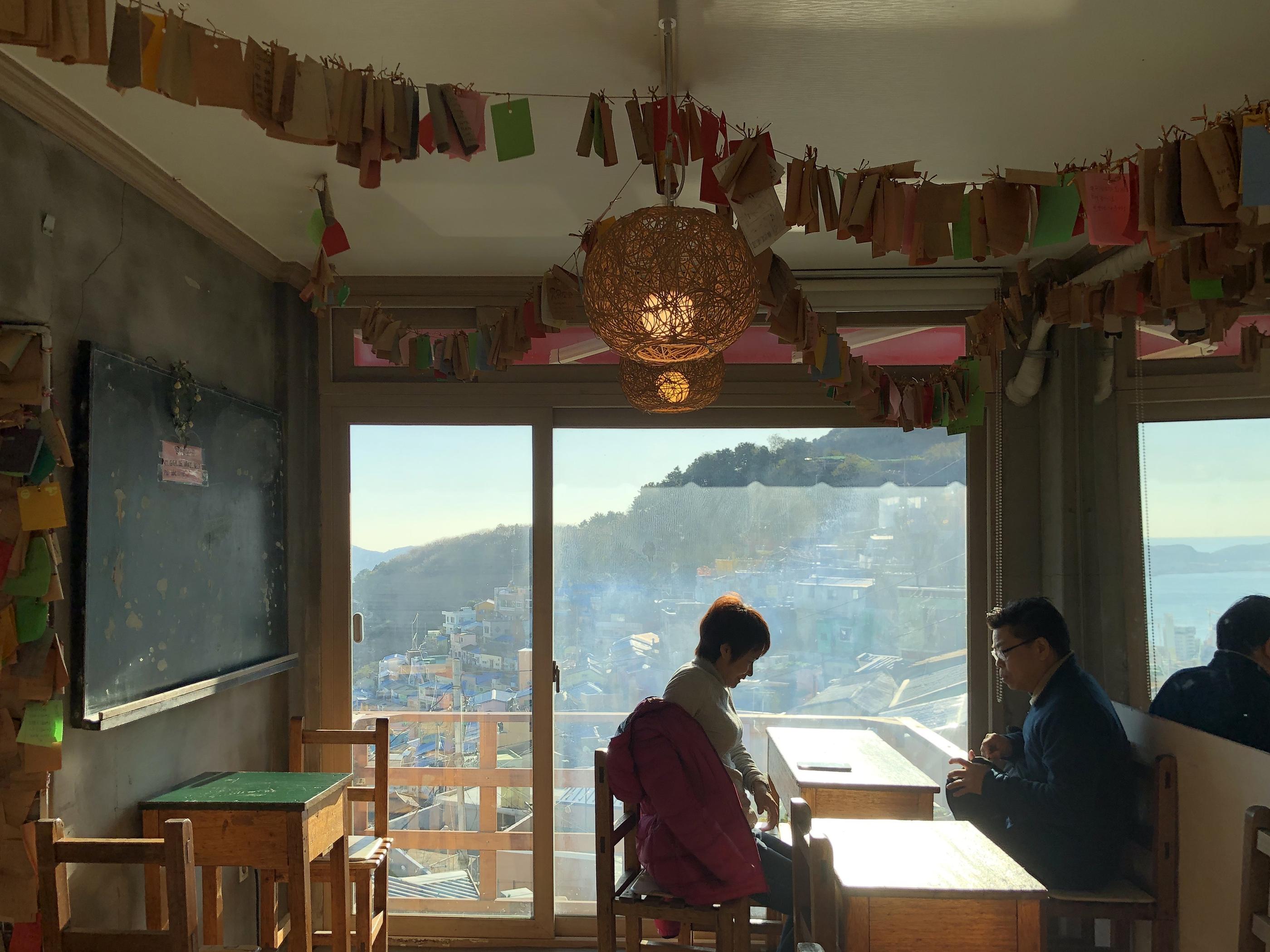 Most beautiful terrace cafe in Gamcheon Cultural Village「Cafe Wooin」!