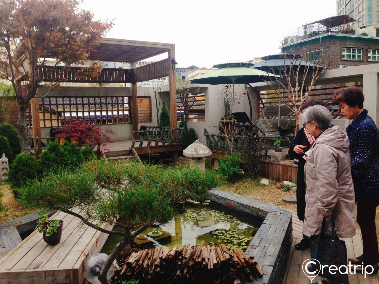 Secret garden image 4