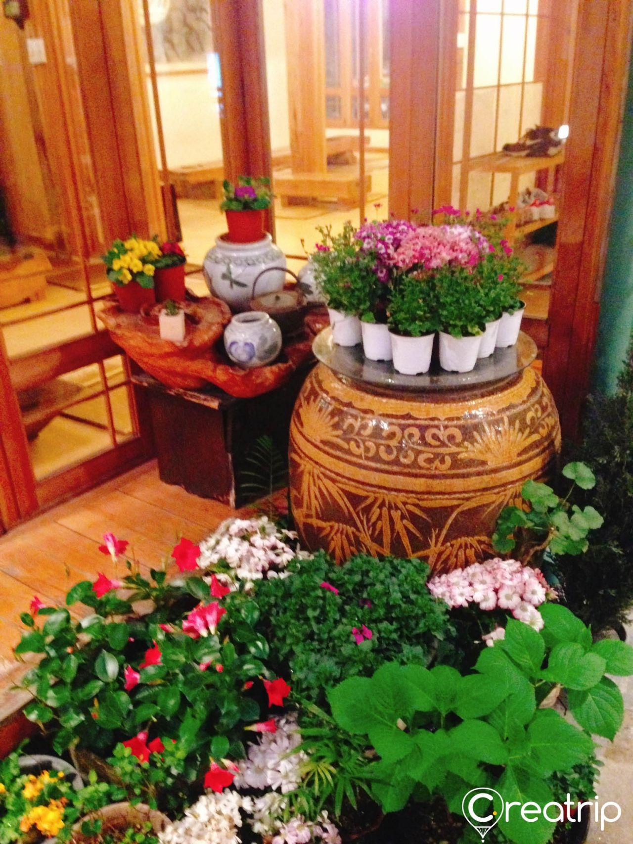 47th avenue tea house image 8