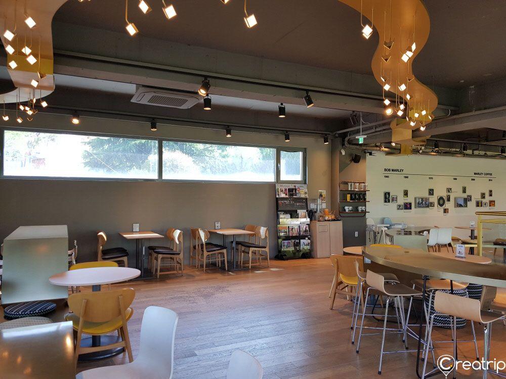 KOPI MARLEY Danau Suseongmot image 2