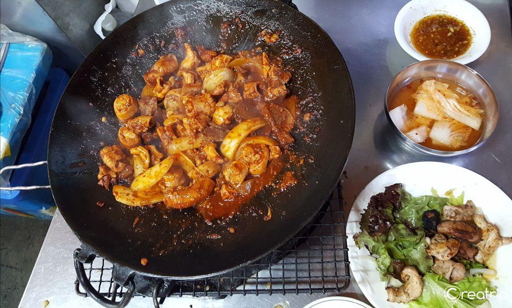 Baekhwa oveja gobchang image 5