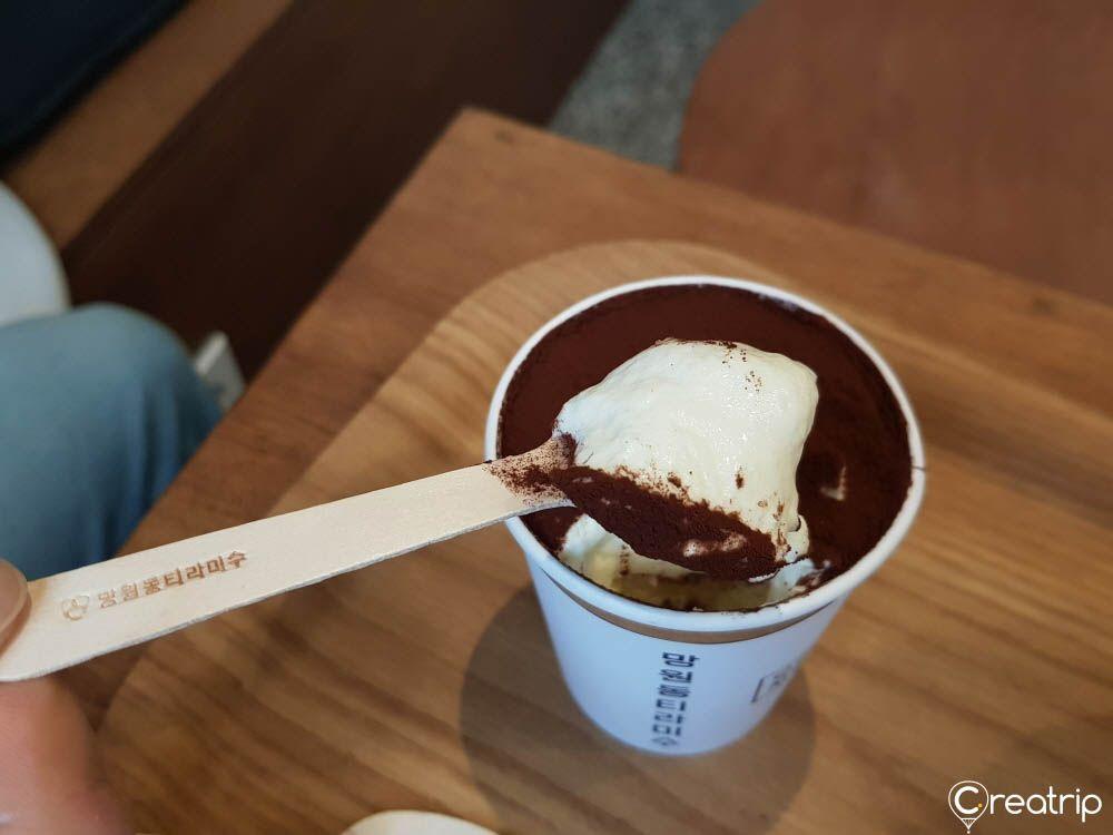 Filiale di Mangwondong Tiramisù Yeonam image 3
