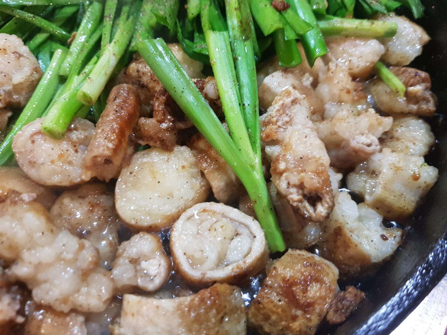 Shinchon ox gobchang jongro branch image 3