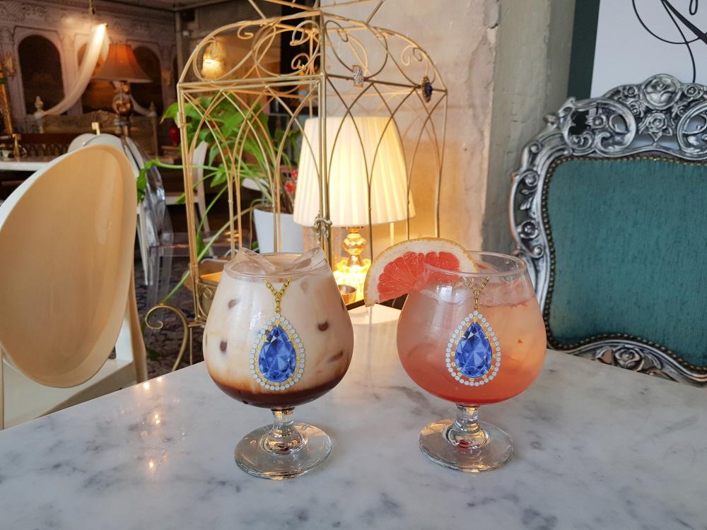 Зочид буудал 707 image 1