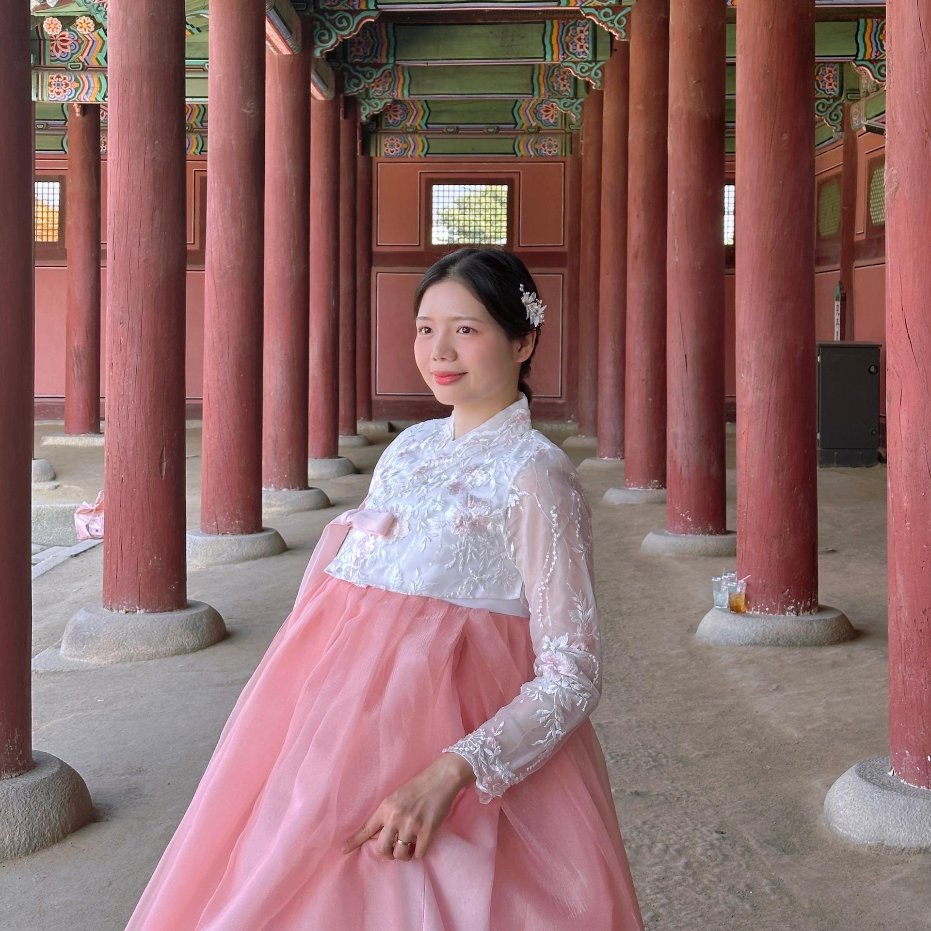 Hanbok Girls, Gyeongbokgung