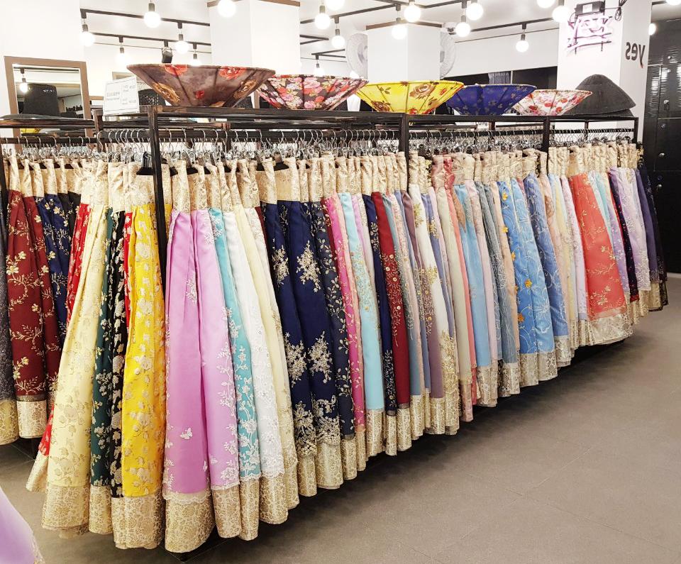A fashion display of hanbok, textiles and traditional 한복 for rent at Yes Hanbok in Korea.