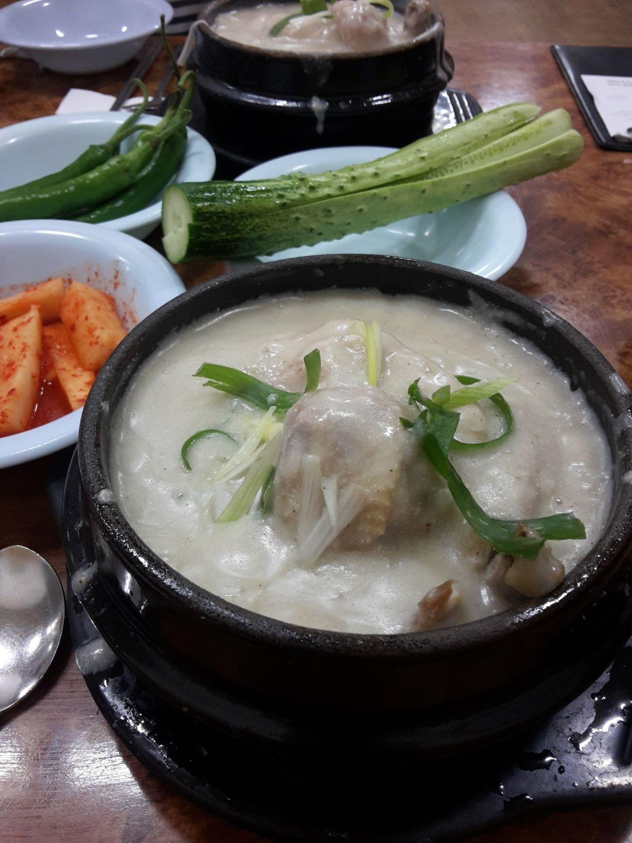 Lake samgyetang image 1