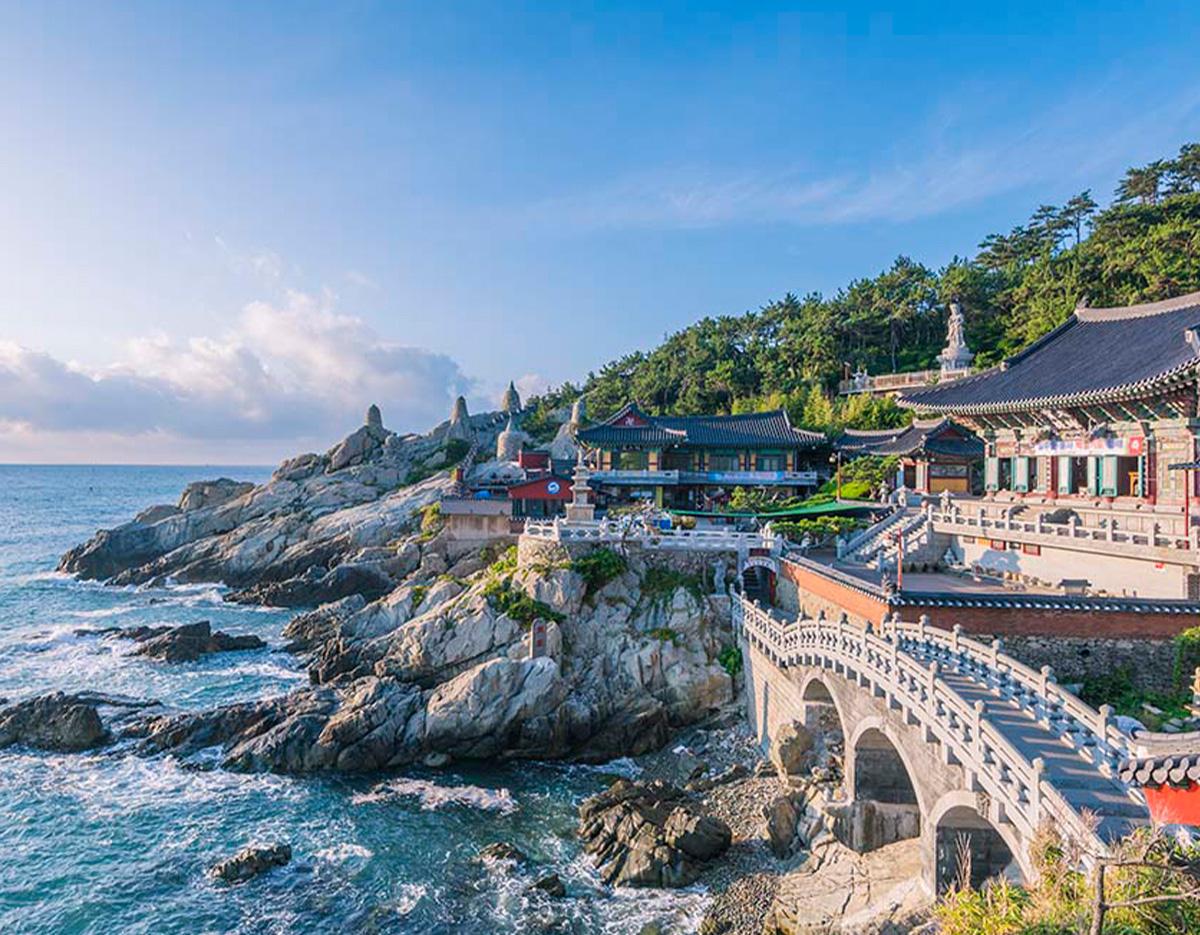 Gyeongju Unesco World Heritage Site + Busan Sky Capsule Day Tour