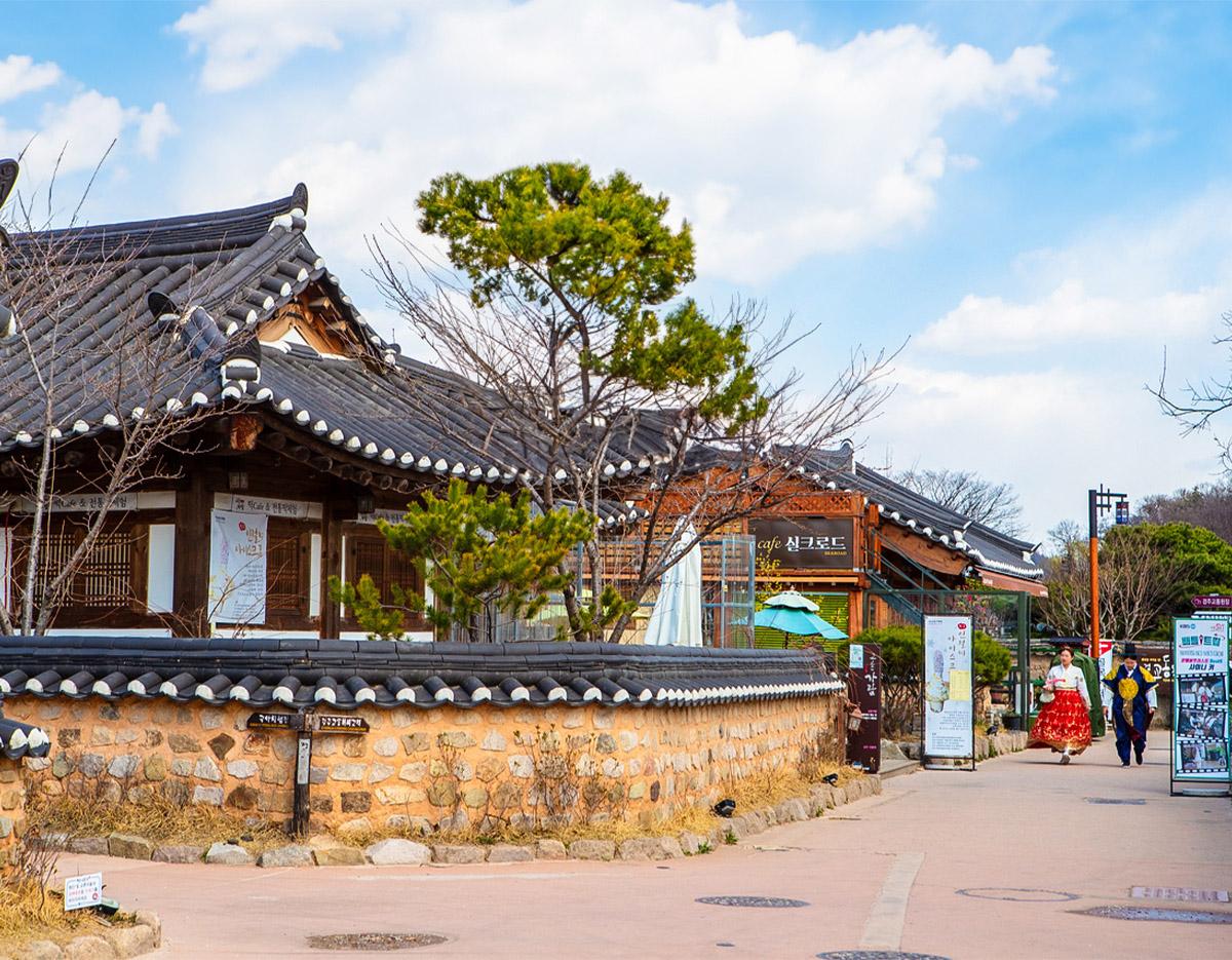 Gyeongju Gyochon Traditional Village