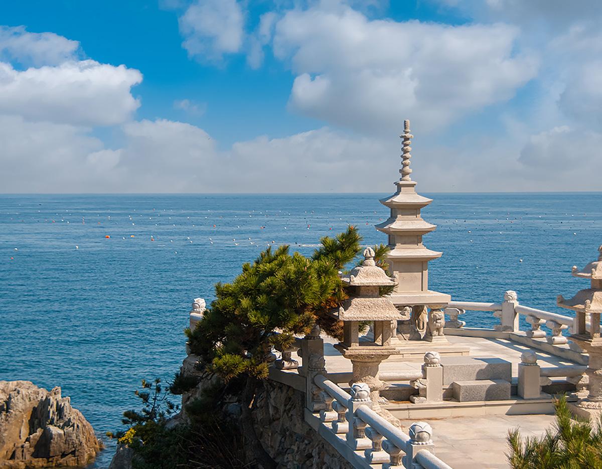 Gyeongju Unesco World Heritage Site + Busan Sky Capsule Day Tour