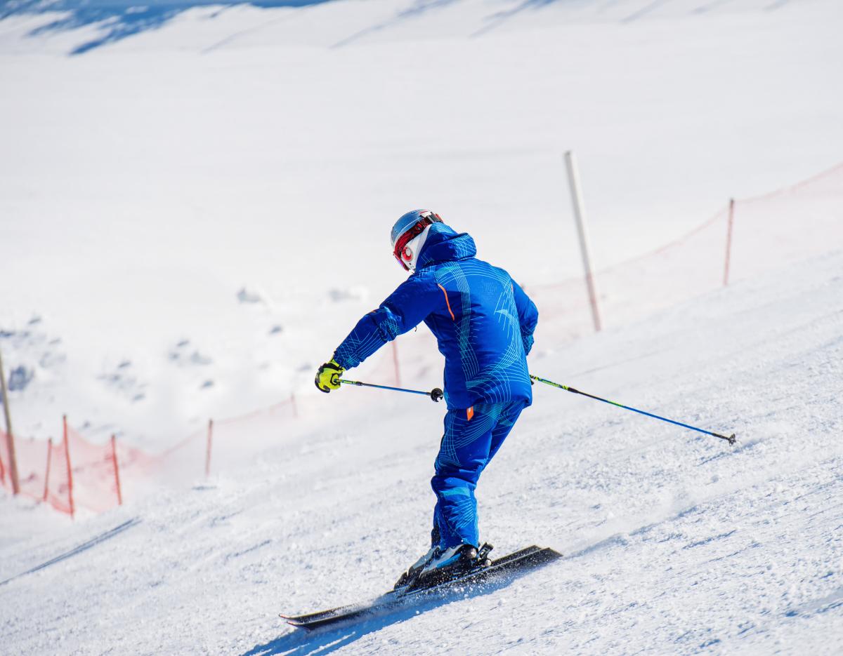 Elysian Gangchon Winter Ski + Eobi Ice Valley Day Tour from Seoul