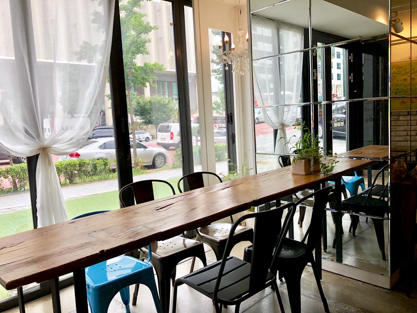 Humming Bella咖啡与甜点