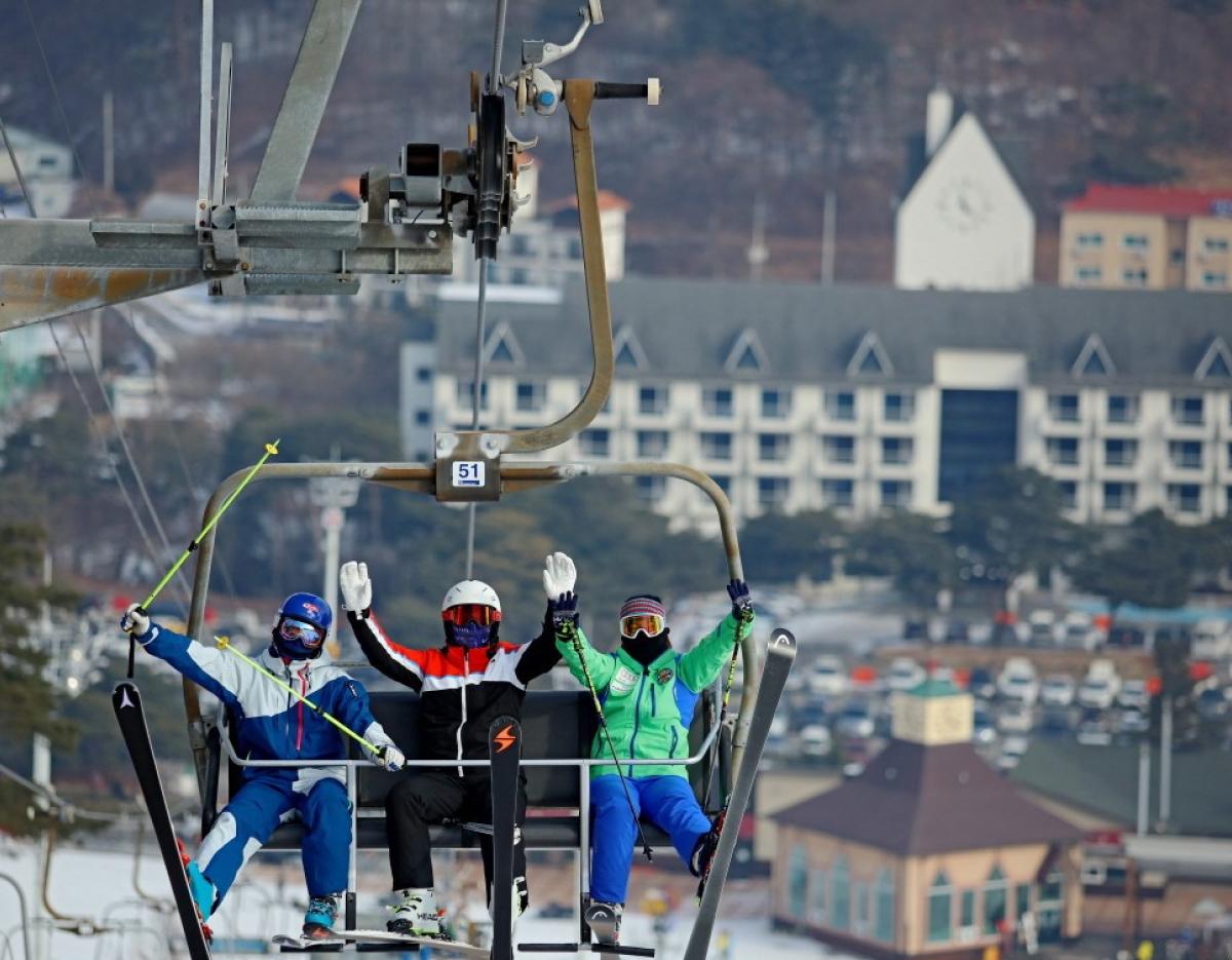 Jisan Forest Winter Ski Day Tour from Seoul