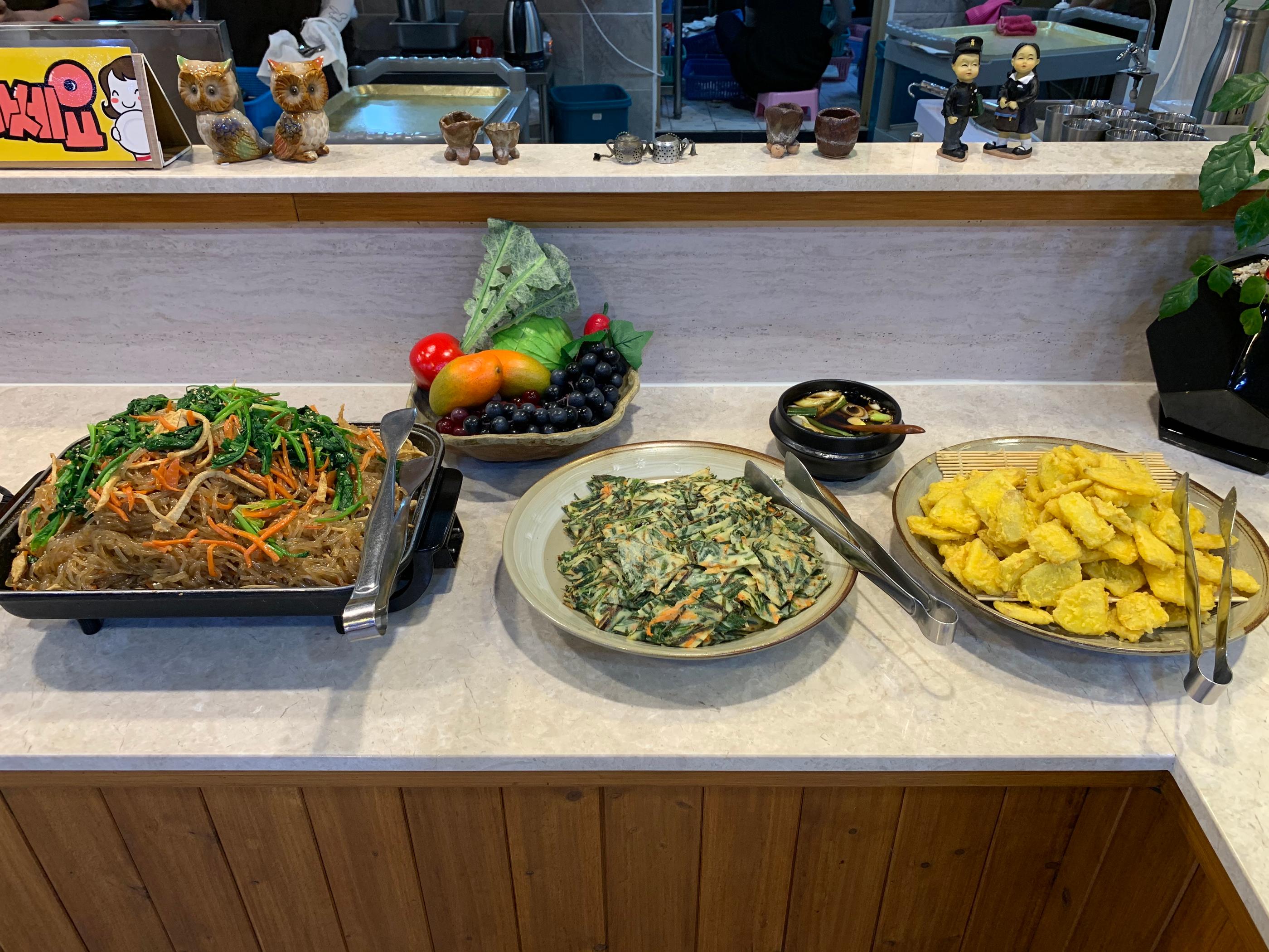 Kongbate Buffet image 3