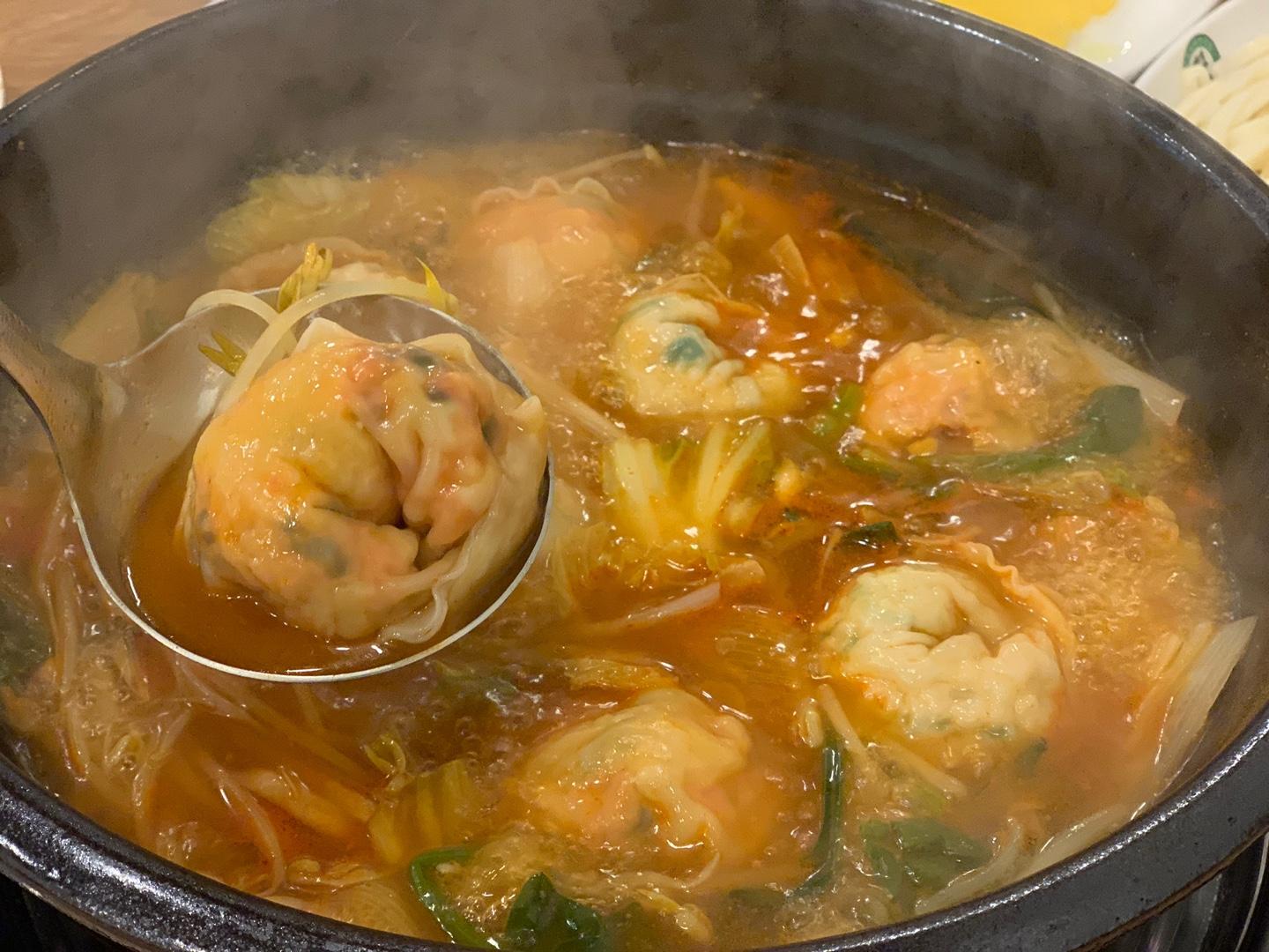 Свежие домашние пельмени