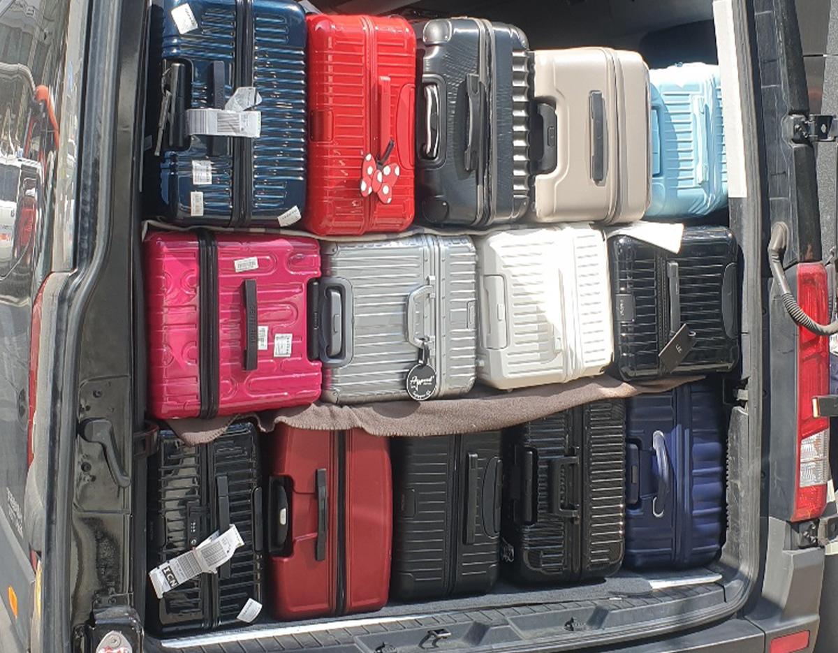 Airport→Seoul 12-Person Limousine