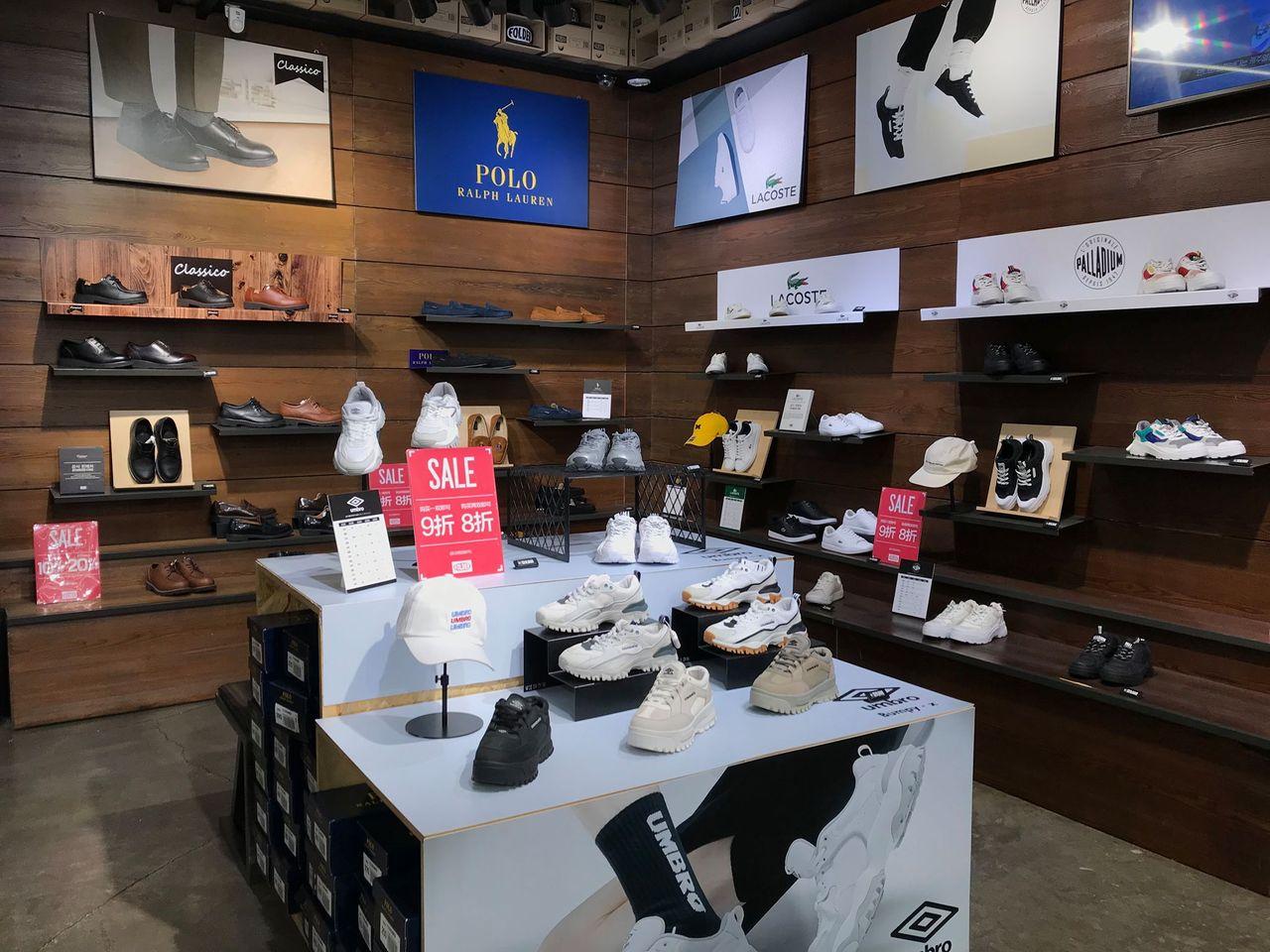 Myeongdong | Folder image 4