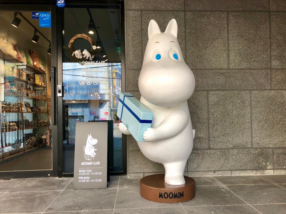 Creatrip Hongdaeㅣmoomin Cafe