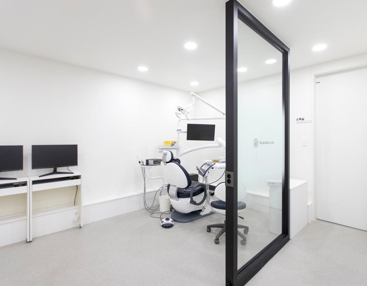 the 365 dental clinic