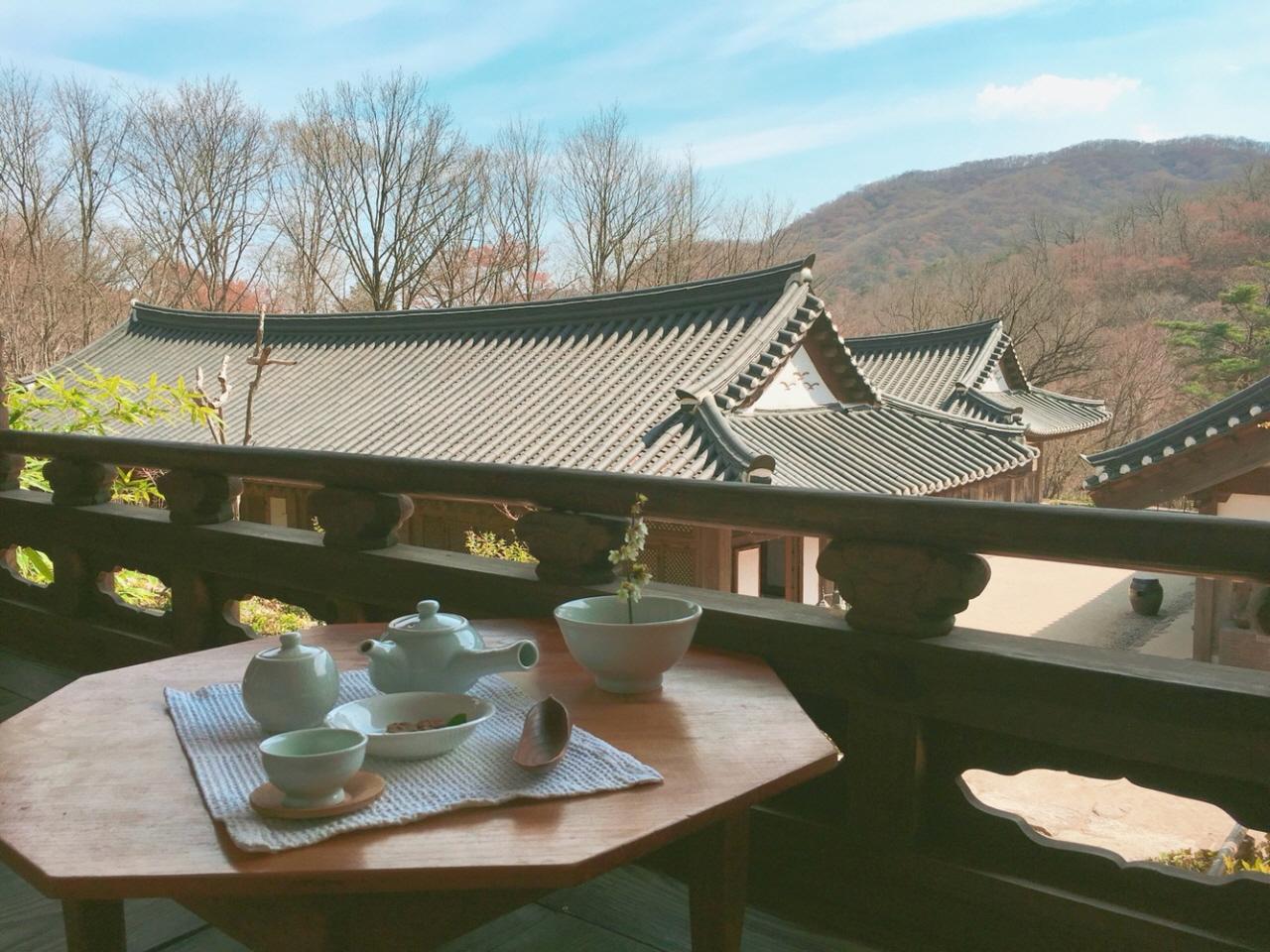 Salle d'expérience du thé nature image 6