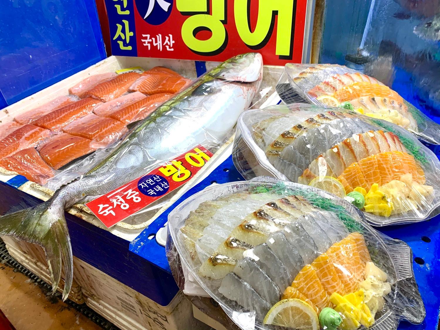 藍色大海店內照片