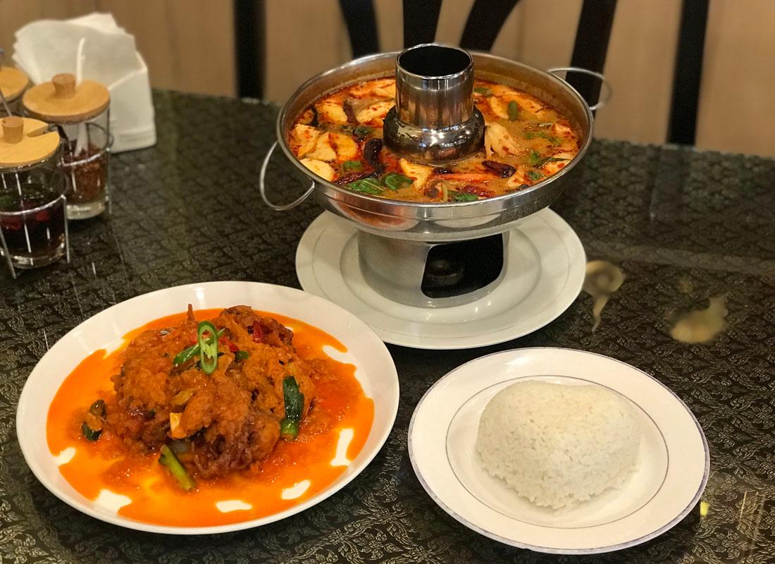 Gericht im Erstaunlichen Nongkhai