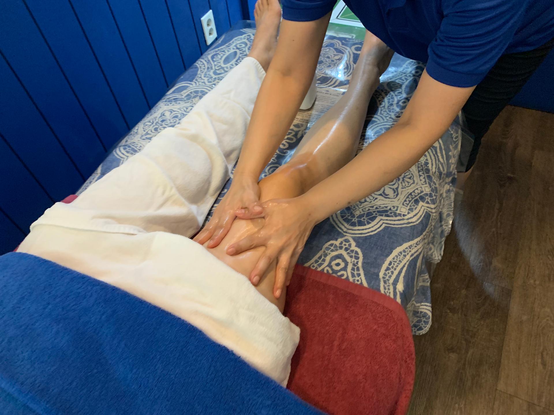 leg massage at Blue arirang 