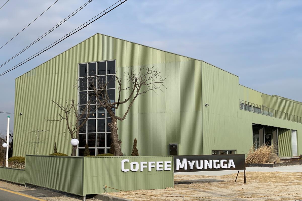 咖啡明家本外觀