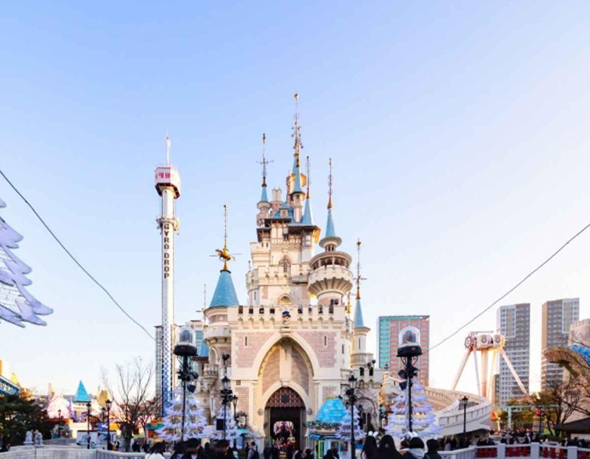 LOTTE World + Aquarium