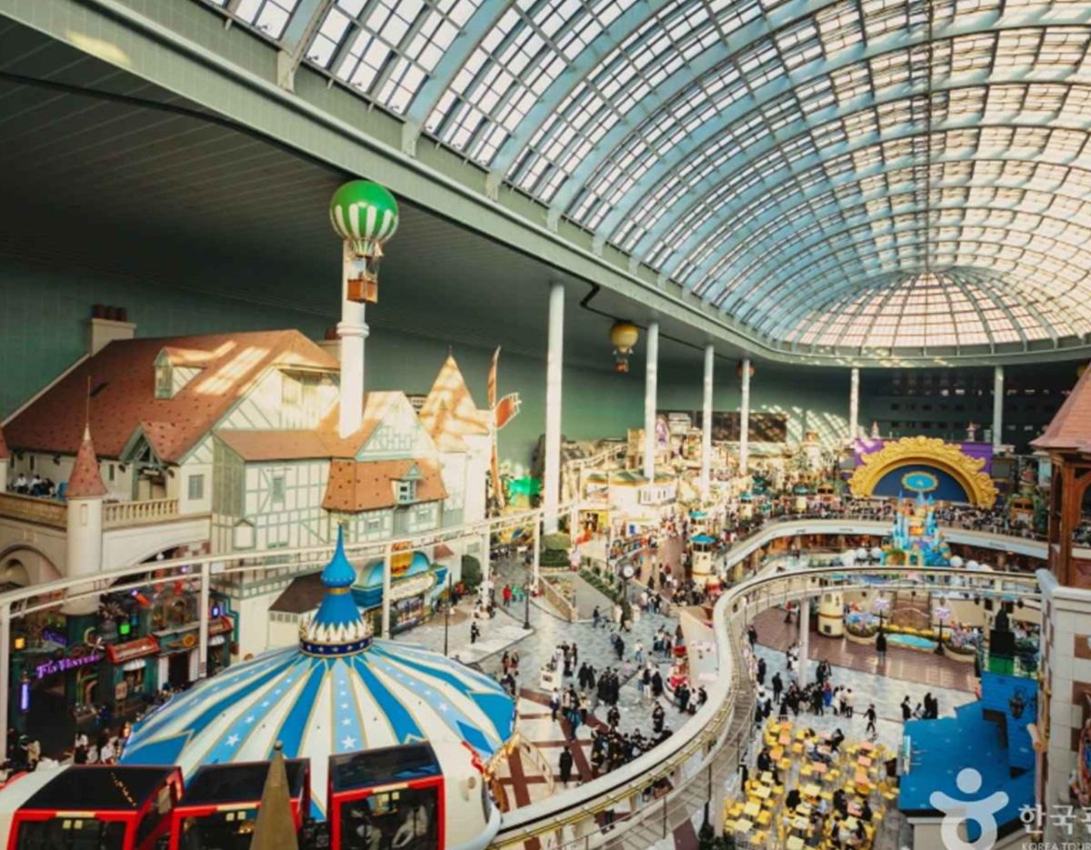 LOTTE World + Aquarium