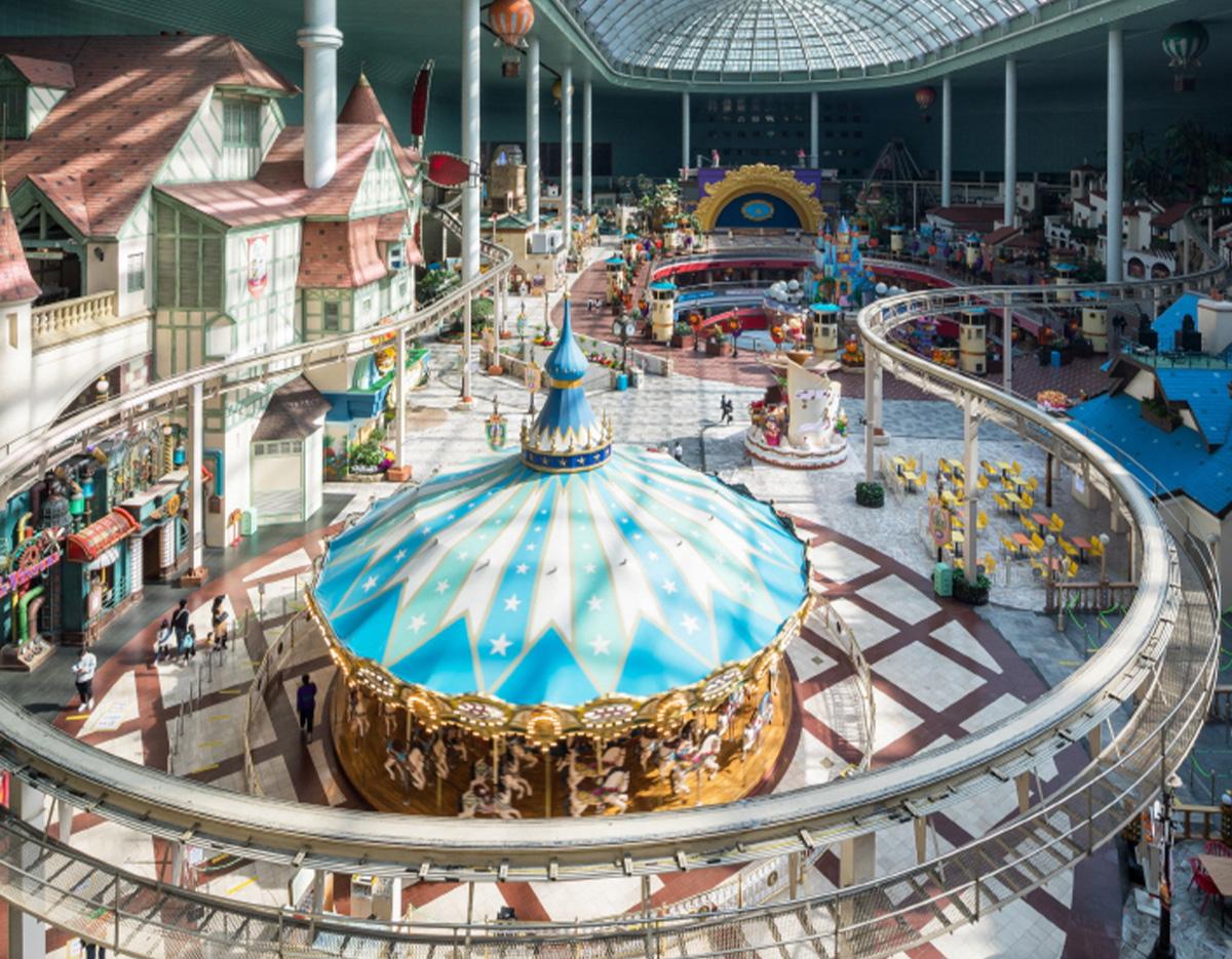 LOTTE World + Aquarium