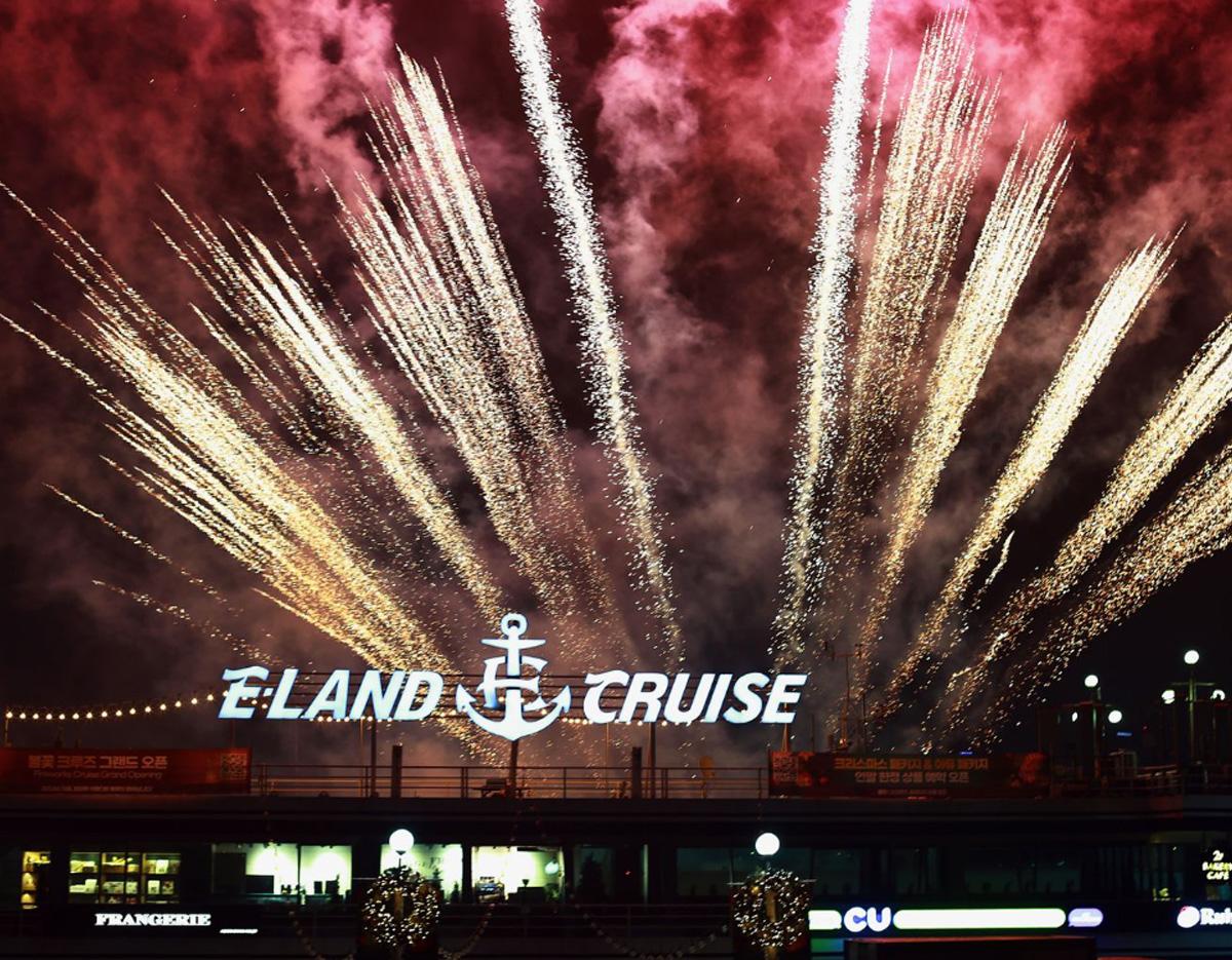 Yeouido cruise