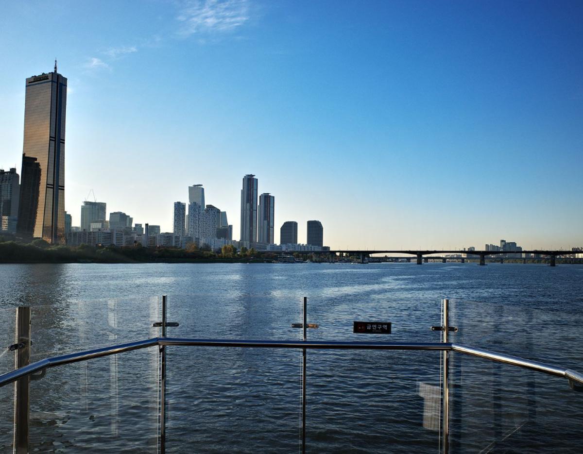 Yeouido cruise