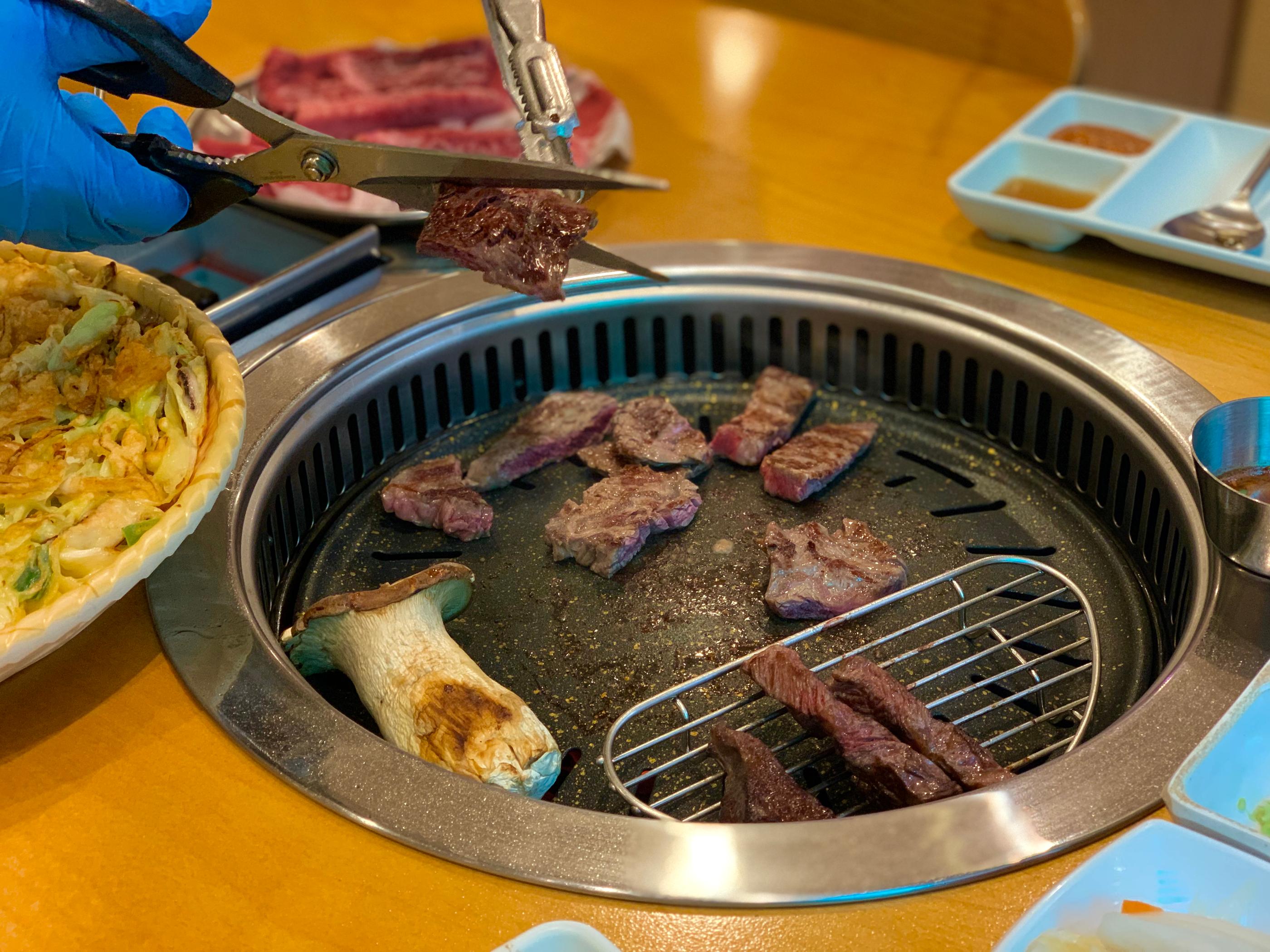 黃金牧場（明洞）