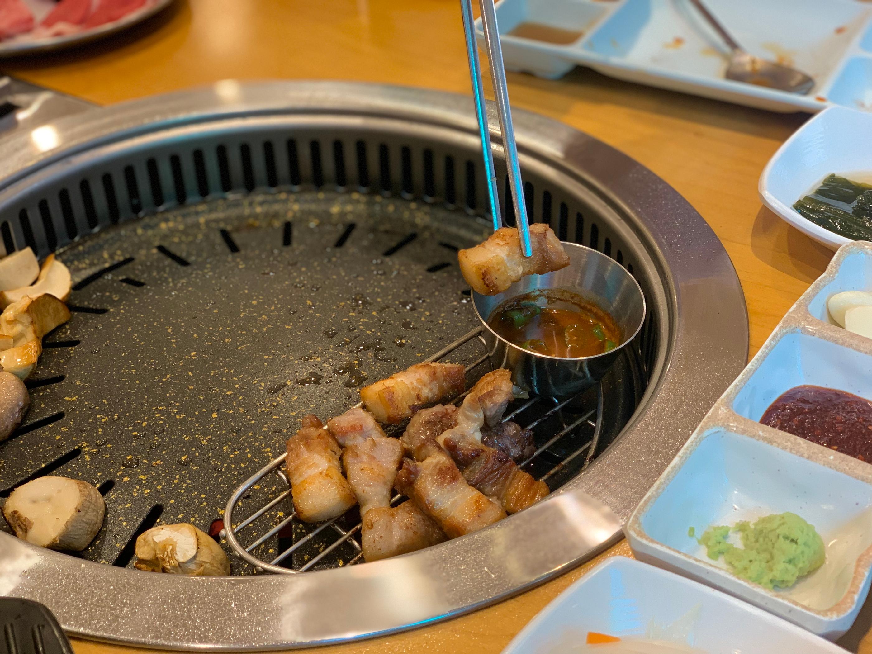 黃金牧場（明洞）