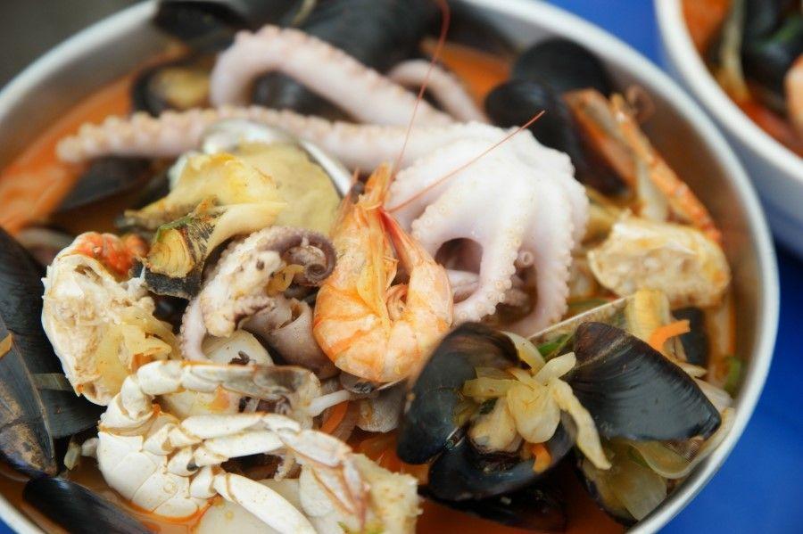 pasar mie kari hitam 3