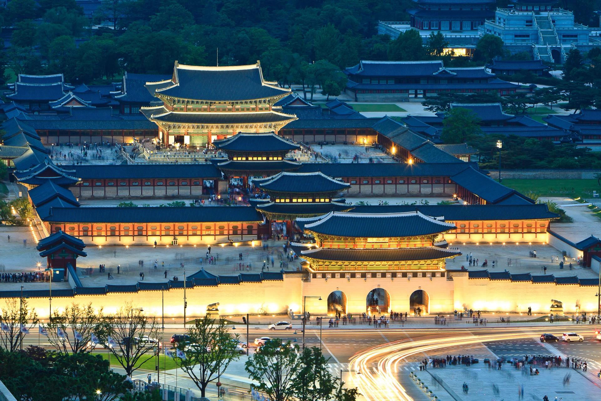 Discover Seoul in 4 days! (Flights Included!)