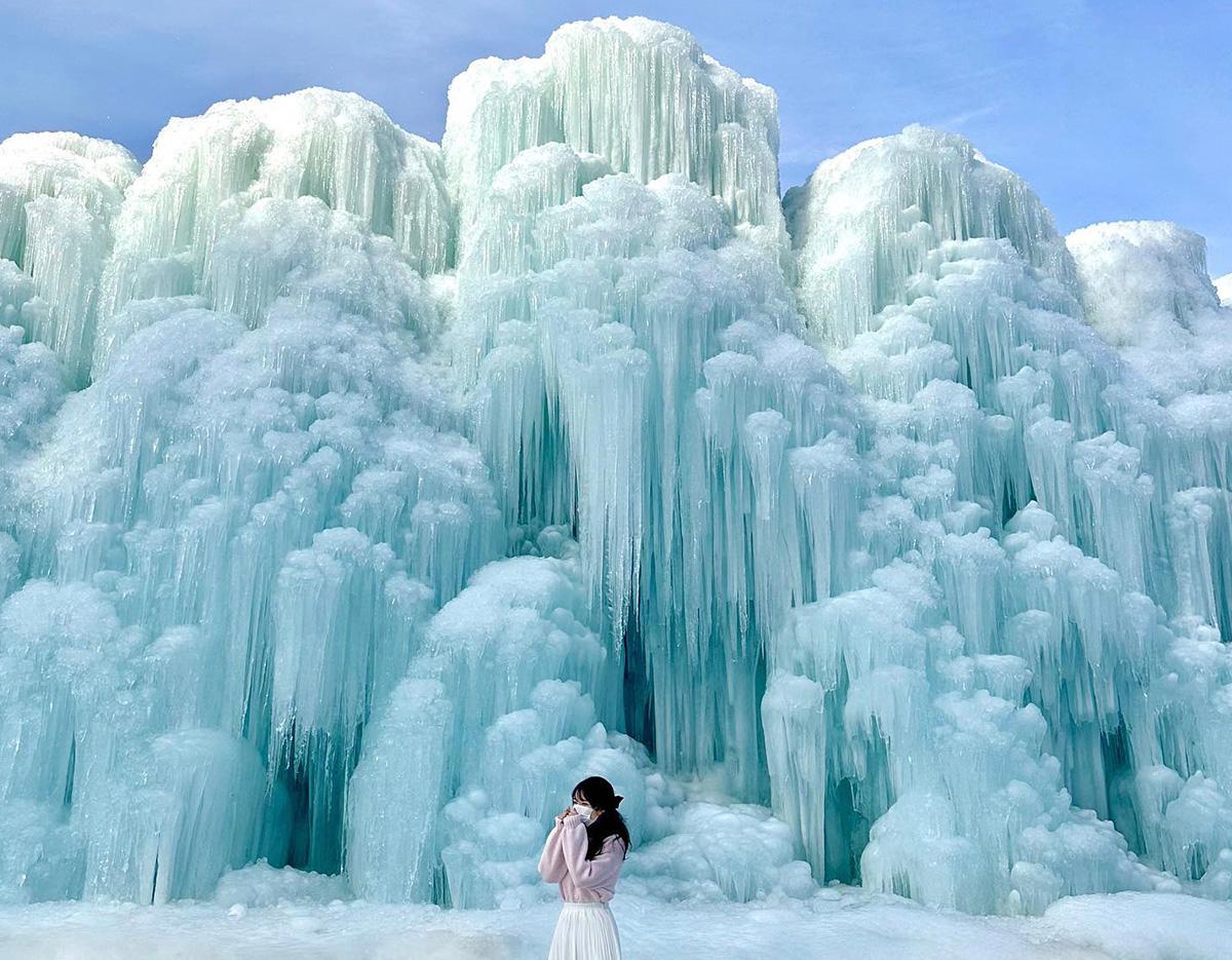 Cheongyang Ice Fountain Festival