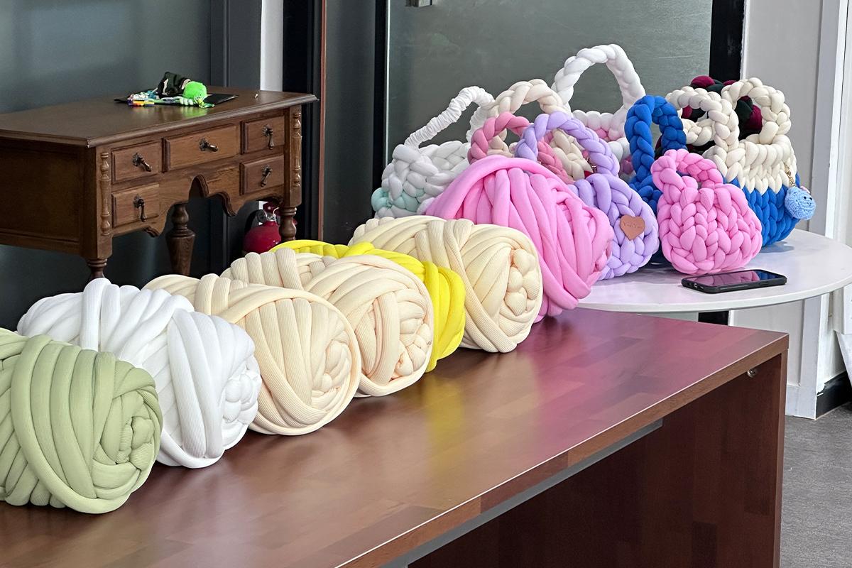 giant yarn